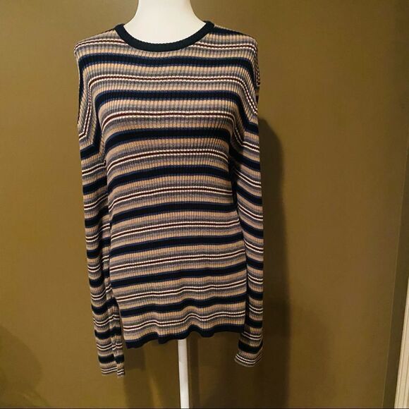 J Crew  Sweater Size Large - Picture 2 of 10